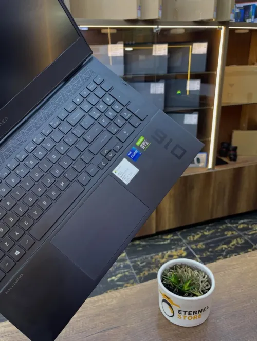 HP OMEN 16 I7-11800H 16GB/512G NVIDIA RTX 3050 4GB