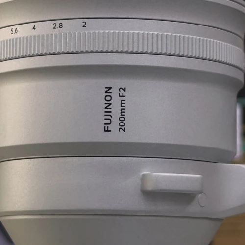 Fujinon super EBC XF 200mm F/2 R LM OIS WR neuf jamais utilisé