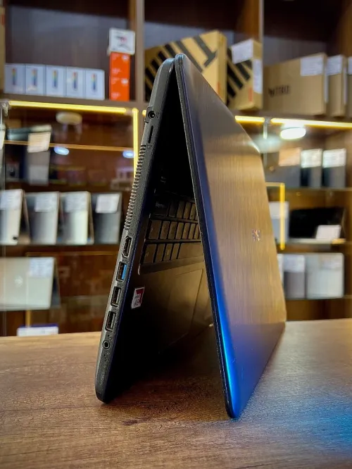 Asus vivobook 15 AMD A9-9425 Radeon 8/256 15pouce FHD