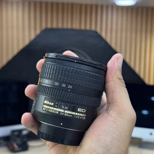 Nikon 24-85mm full frame en excellent état