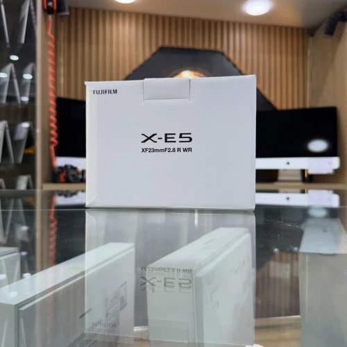 Fujifilm X-E5 avec 23mm f/2.8 WR neuf jamais utilisé