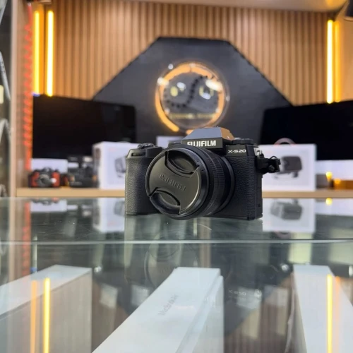 Fujifilm XS-20 avec 15-45mm en excellent état batterie et chargeur