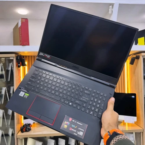MSI GE75 RAIDER I7 10875H 16GB/512GB
