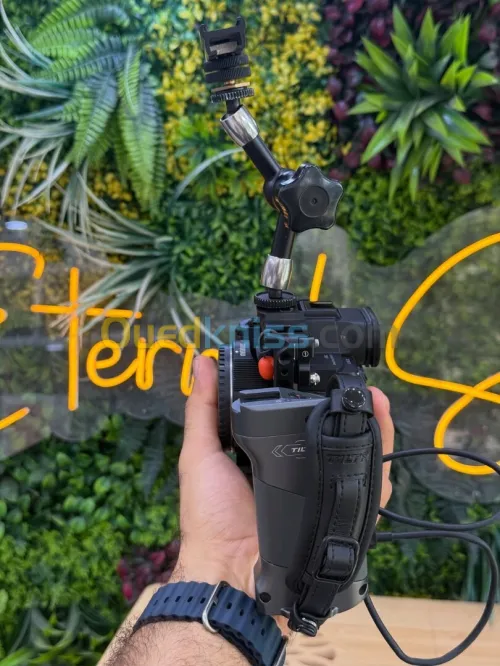 SONY A7 SIII (3) AVEC CAGE TILTA+BAGUE METABONES SONY E VERS EF CLICK 98