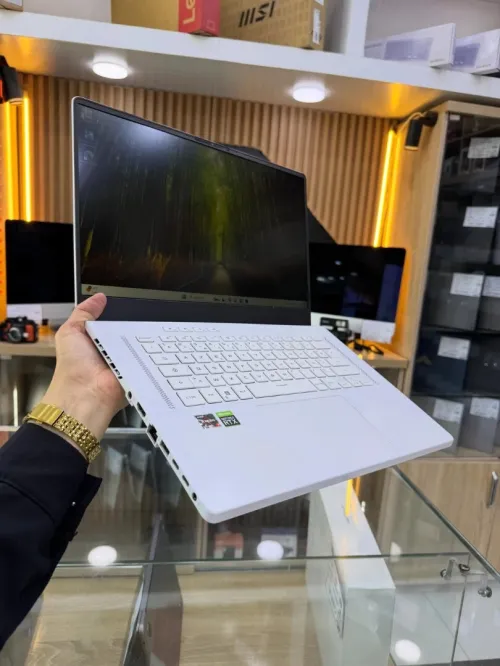 ASUS ROG ZEPHYROS G15 RYZEN 7 6800HS 32GB/512GB