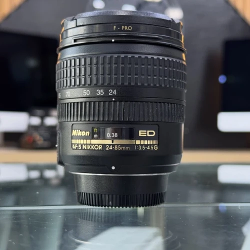 Nikon 24-85mm full frame en excellent état