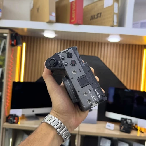 Sony FX3 boîtier nu avec XLR neuf jamais utilisé sous emballage