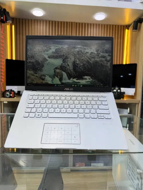ASUS VIVOBOOK I3-1005G1 8GB/256GB