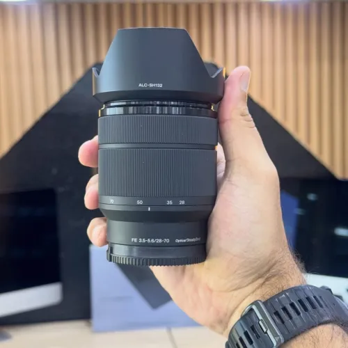 Sony 28-70mm f/3.5-5.6 en excellent état
