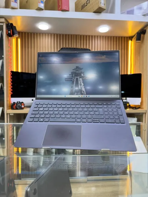 DELL VOSTRO 15-SS10 I5-11320H 16GB/256GB