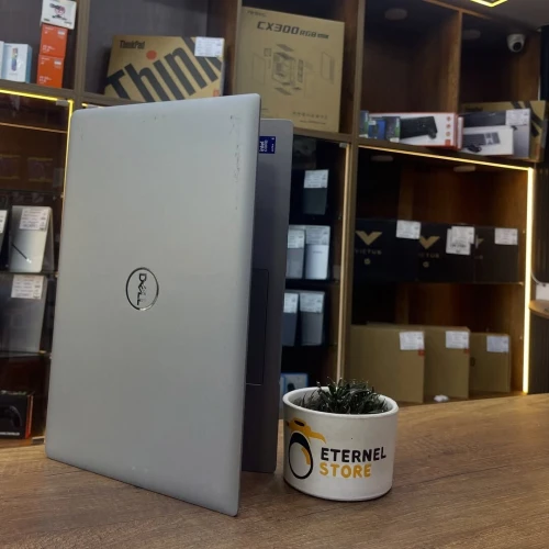 DELL LATITUDE 5550