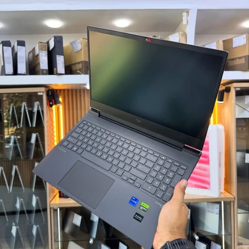 HP VICTUS 16