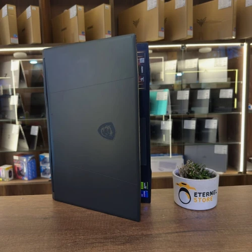 MSI KATANA 17HX B14W I7 14650HX 32GB/1TB