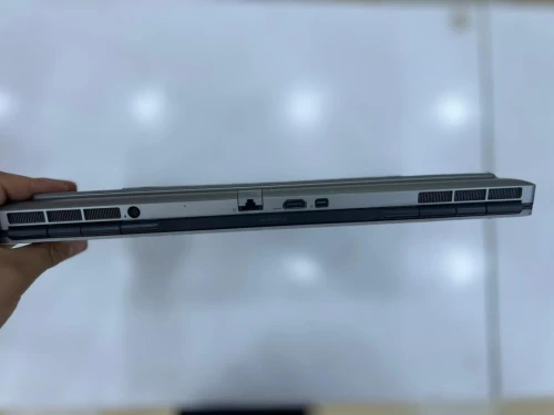 PC DELL  I7-1085H