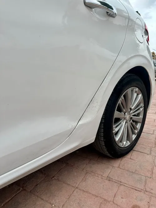 Peugeot 208 2016 Allure Facelift