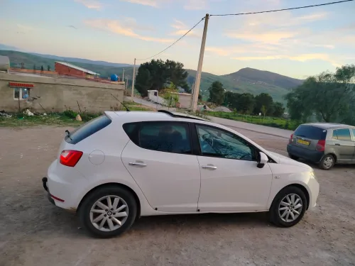 Seat Ibiza 2015 Fully +Toit ouvrant