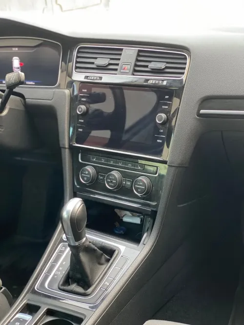 Volkswagen Golf 7 2018 Carat