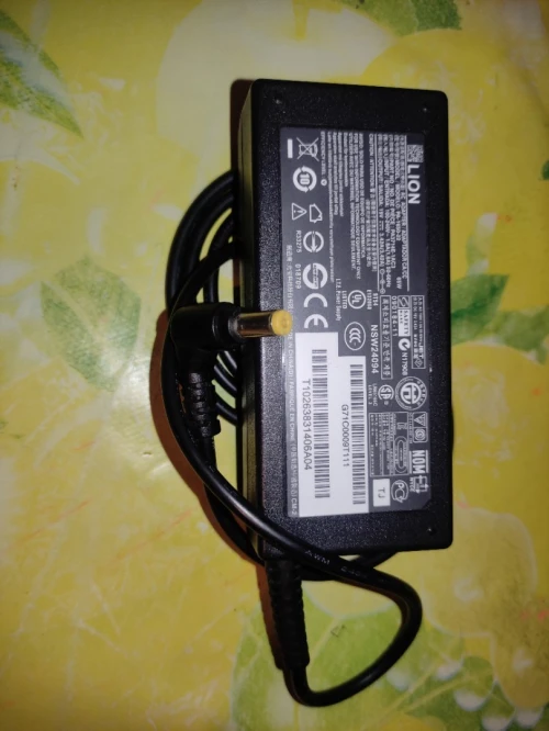Chargeurs Dell, ACER 
