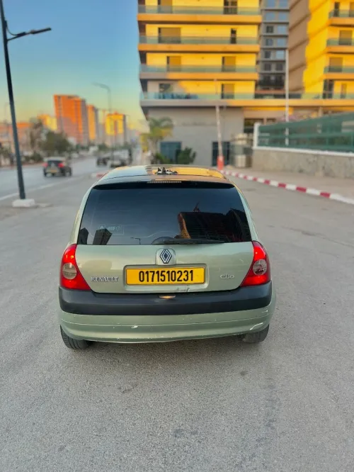Renault Clio 2 2002 Dabana