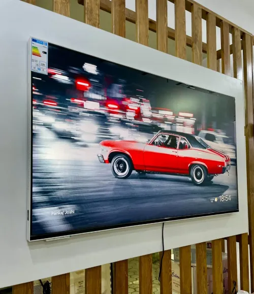 IRIS 65"Z8030 WALLPAPER TV QLED+ 4K UHD GOOGLE TV