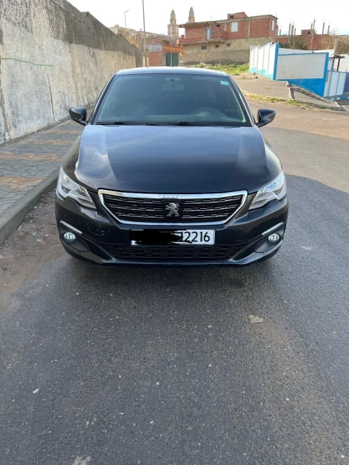 Peugeot 301 2022 Allure