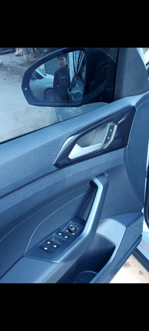 Volkswagen Tahru 2025 