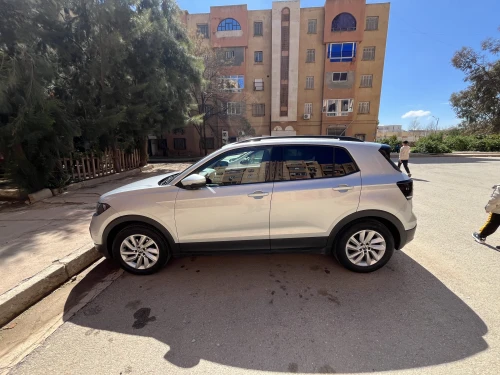 Volkswagen Tcross 2022 Life mlus