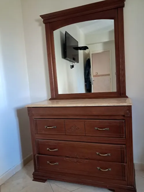 Commode de chambre 