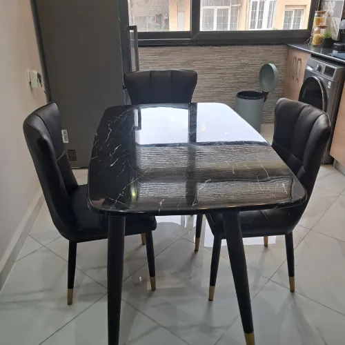 Table de cuisine 