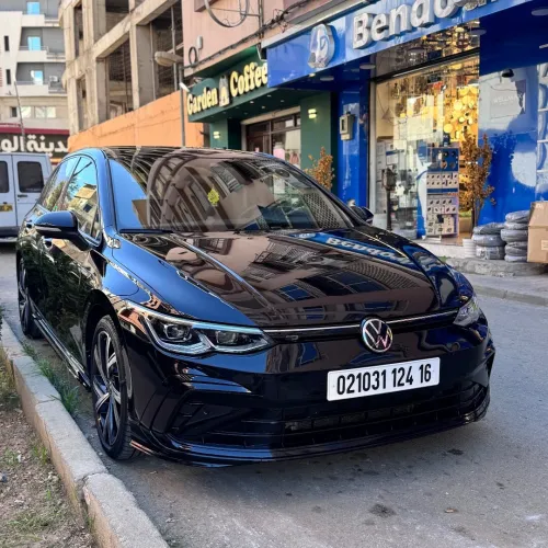 Volkswagen Golf 8 2024 R-Line