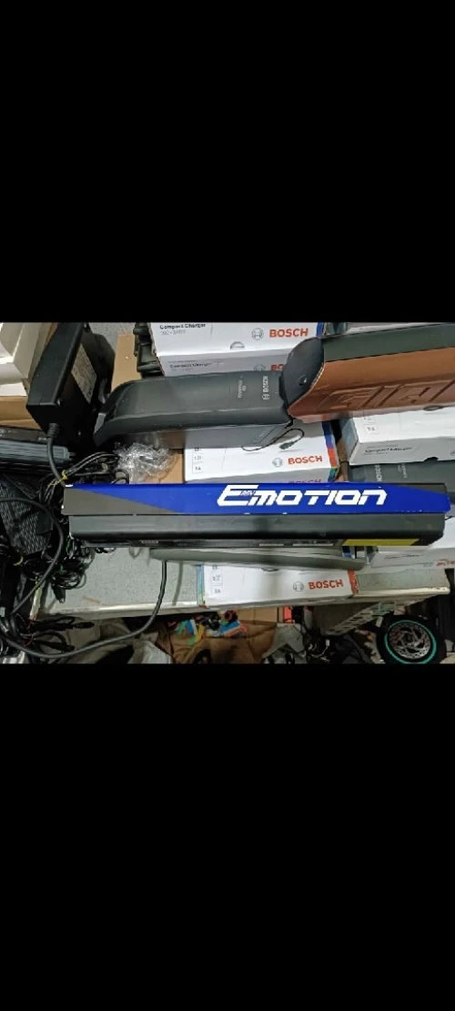 Batterie vélo trottinette moto scooter