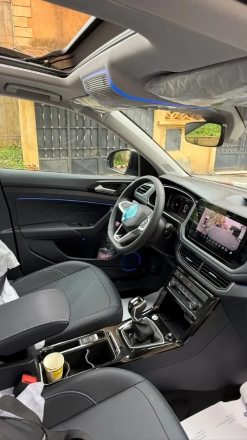 Volkswagen Tharu XR  2026 Sharp Edition