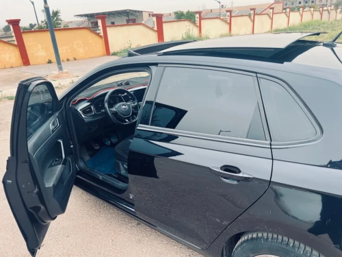 Volkswagen Polo 2019 Carat
