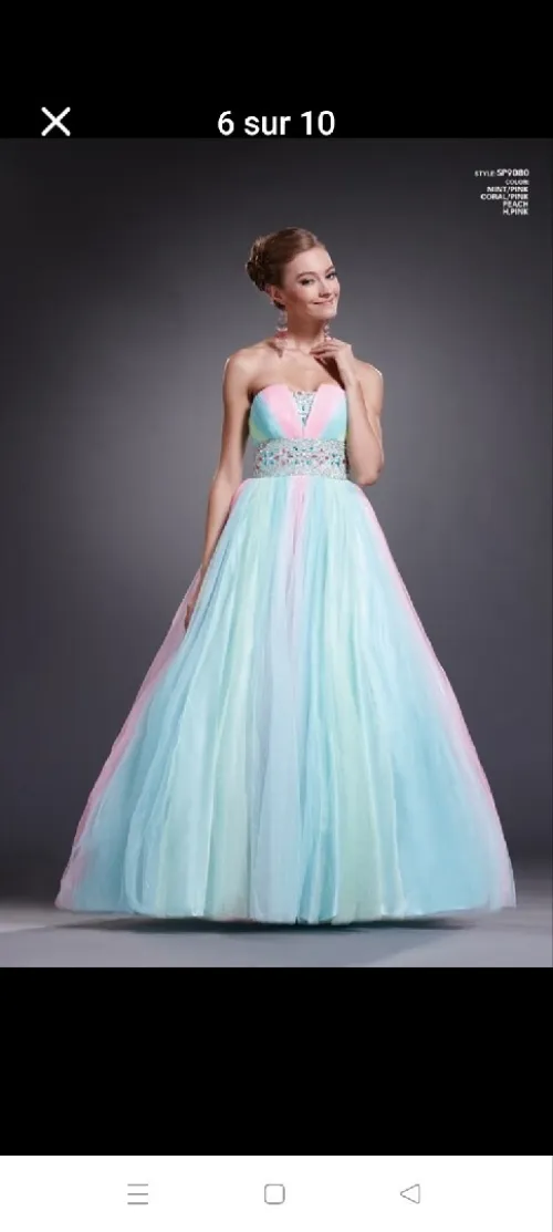 ROBE DE PRINCESSE en destockage 