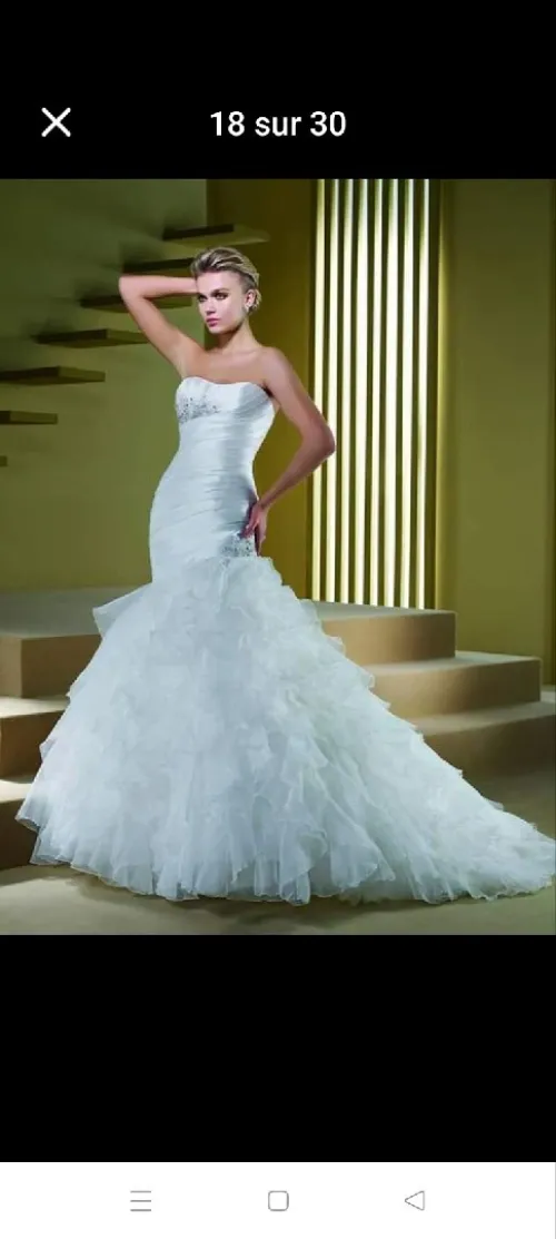ROBE BLANCHE en destockage 