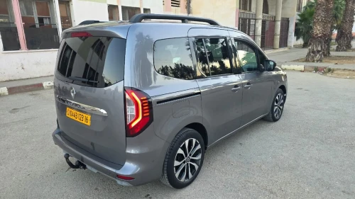 Renault Kangoo 2023 idition