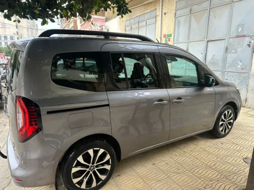 Renault Kangoo 2023 idition