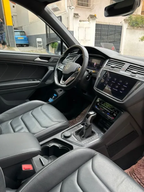 Volkswagen Touran 2024 R lain 200ch