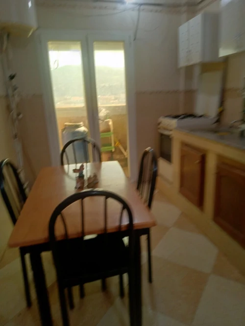 Location vacances Appartement F3 Chlef Tenes