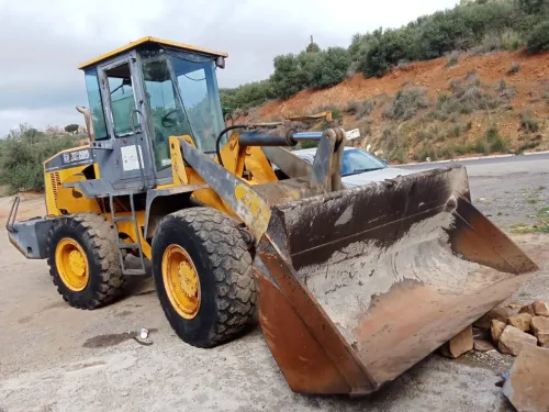 XCMG ZL 30 G 6 CYLINDRE ZL 30 G 2010