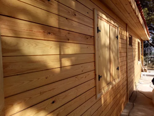 Construction des chalets et bungalow et Kiosque en bois 