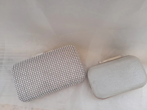 Pochette soirè argent  بوشات سواغي اغجو