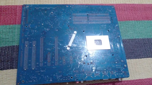 Gigabyte GA-EX58-UD3R, état inconnu