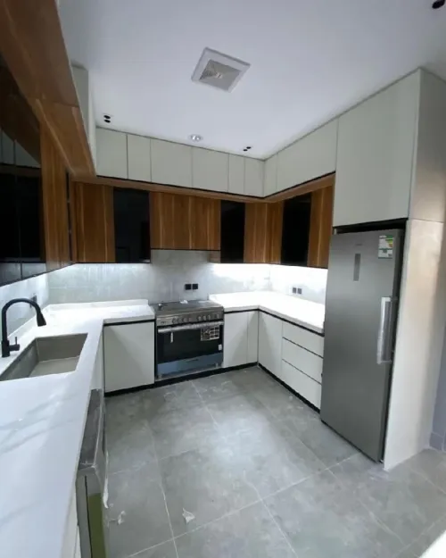 Cuisine équipé moderne sur mesure مطابخ عصرية