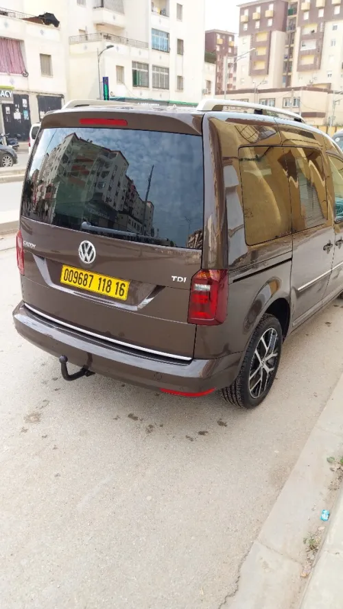 Volkswagen Caddy 2018 Highline