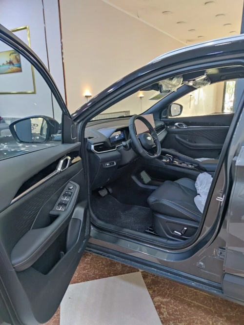 Geely Coolray 2025 full option