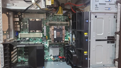 lenovo thinksystem ST550 server 
