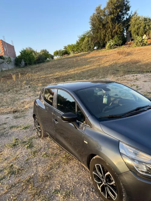 Renault Clio 4 2018 Limited 2