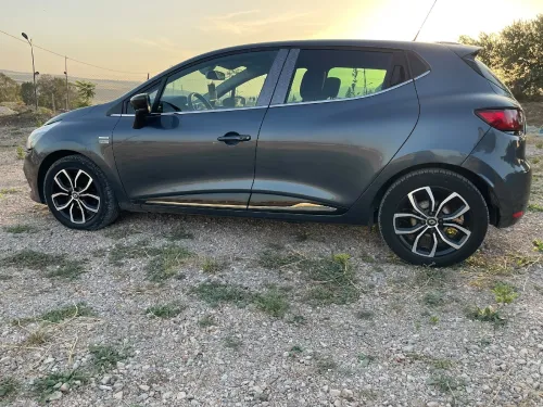 Renault Clio 4 2018 Limited 2