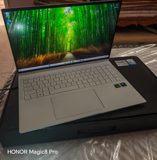 Honor magicbook pro 16 édition hunter